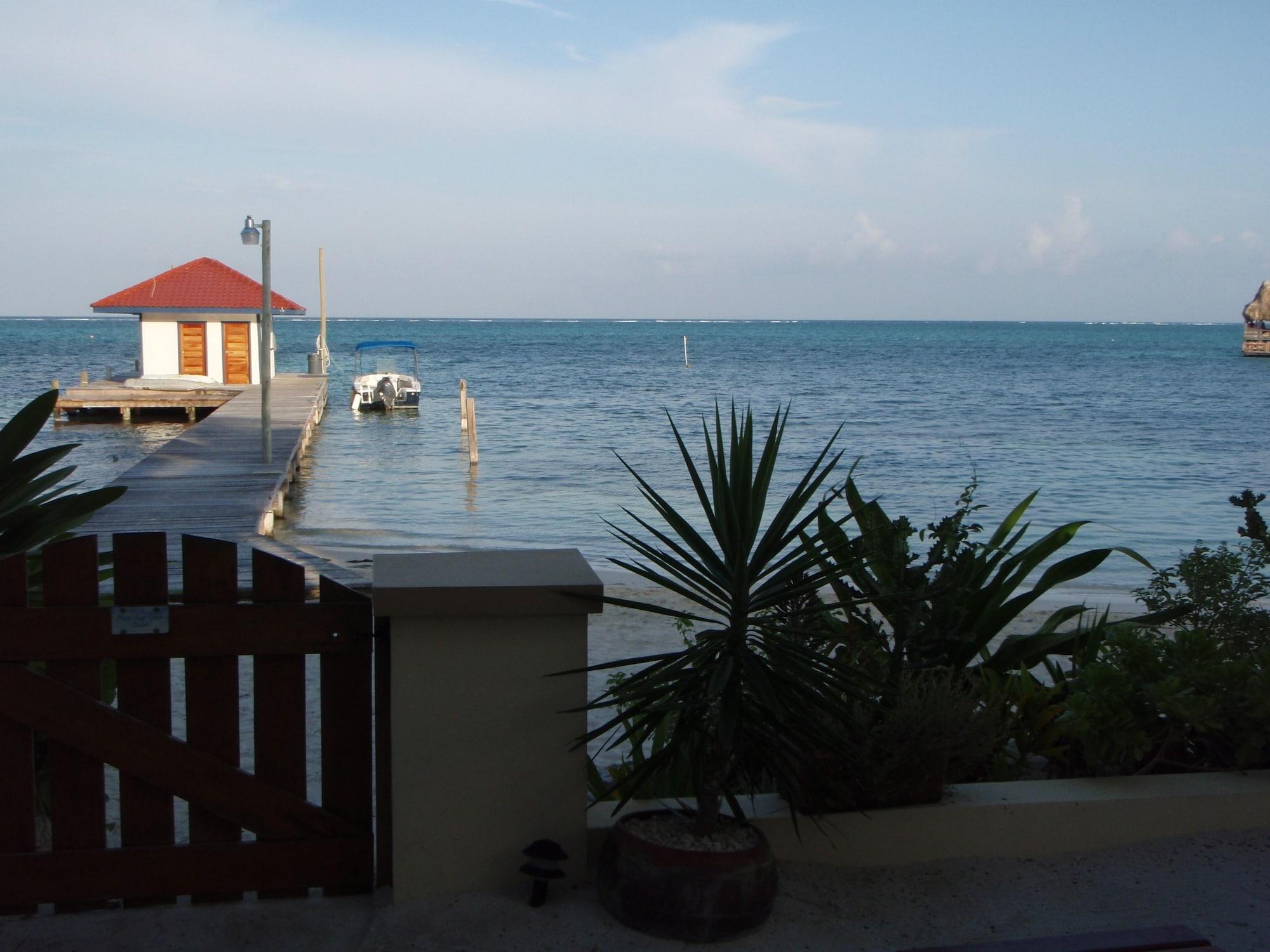 The Palms Oceanfront Suites San Pedro  Εξωτερικό φωτογραφία